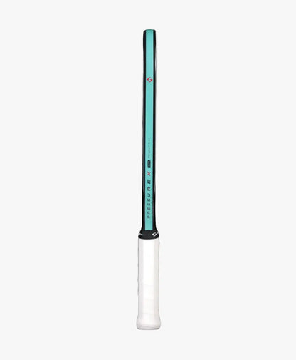 Gearbox Pressure X 8M Elongated racquet showcasing its sleek design and advanced features for powerful performance.