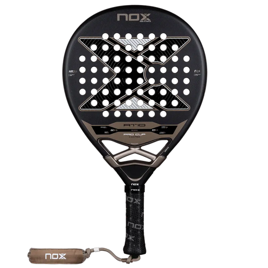 NOX AT10 PRO CUP HARD BY AGUSTÍN TAPIA paddle with innovative design and features for optimal performance.